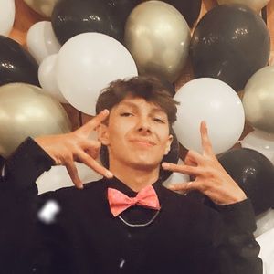 Meet your Posher, Rowley